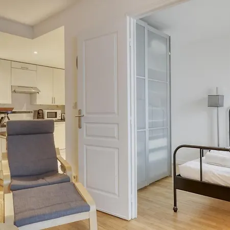 Le Feutrier - Au Pied De Montmartre Appartamento Parigi
