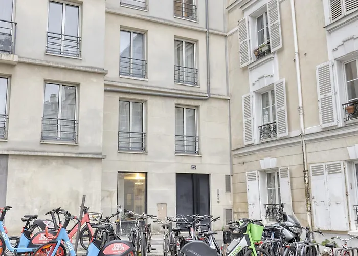 아파트 Le Feutrier - Au Pied De Montmartre